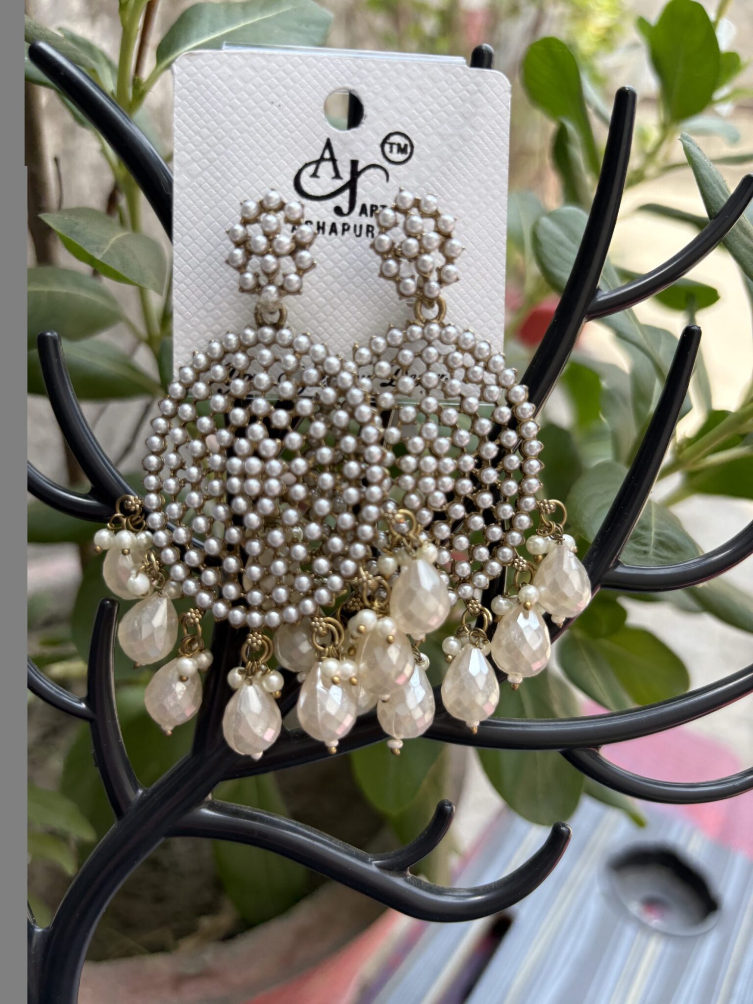 Latest Kundan Earrings Online | Handcrafted Traditional Jewellery