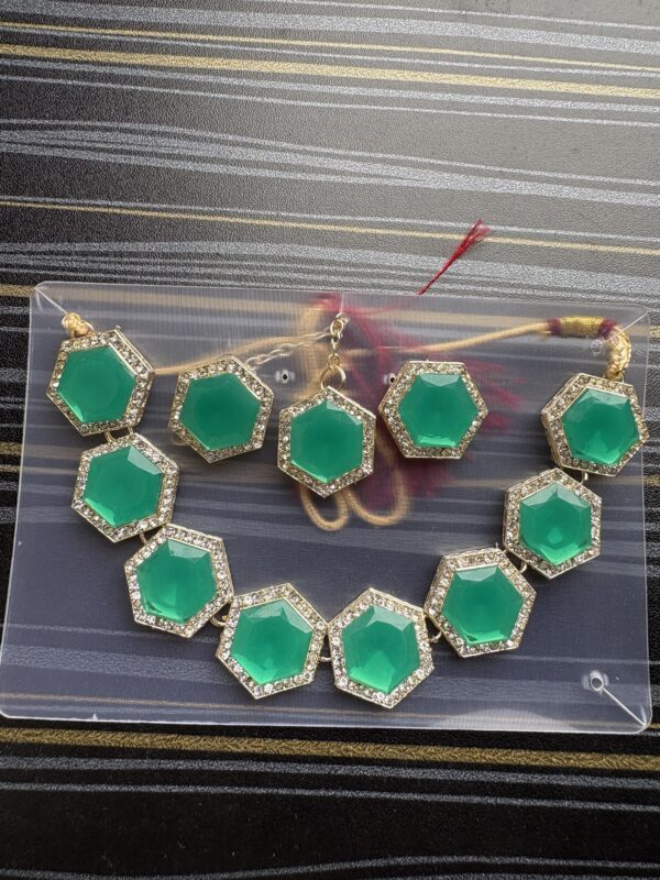 Traditional Green Stone Bridal Necklace Set with Earrings