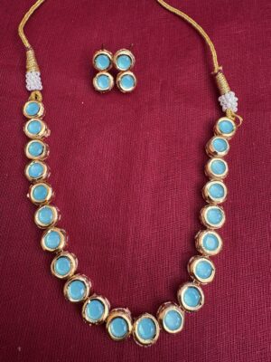 Elegant Kundan Pearl Jewellery Set for Brides