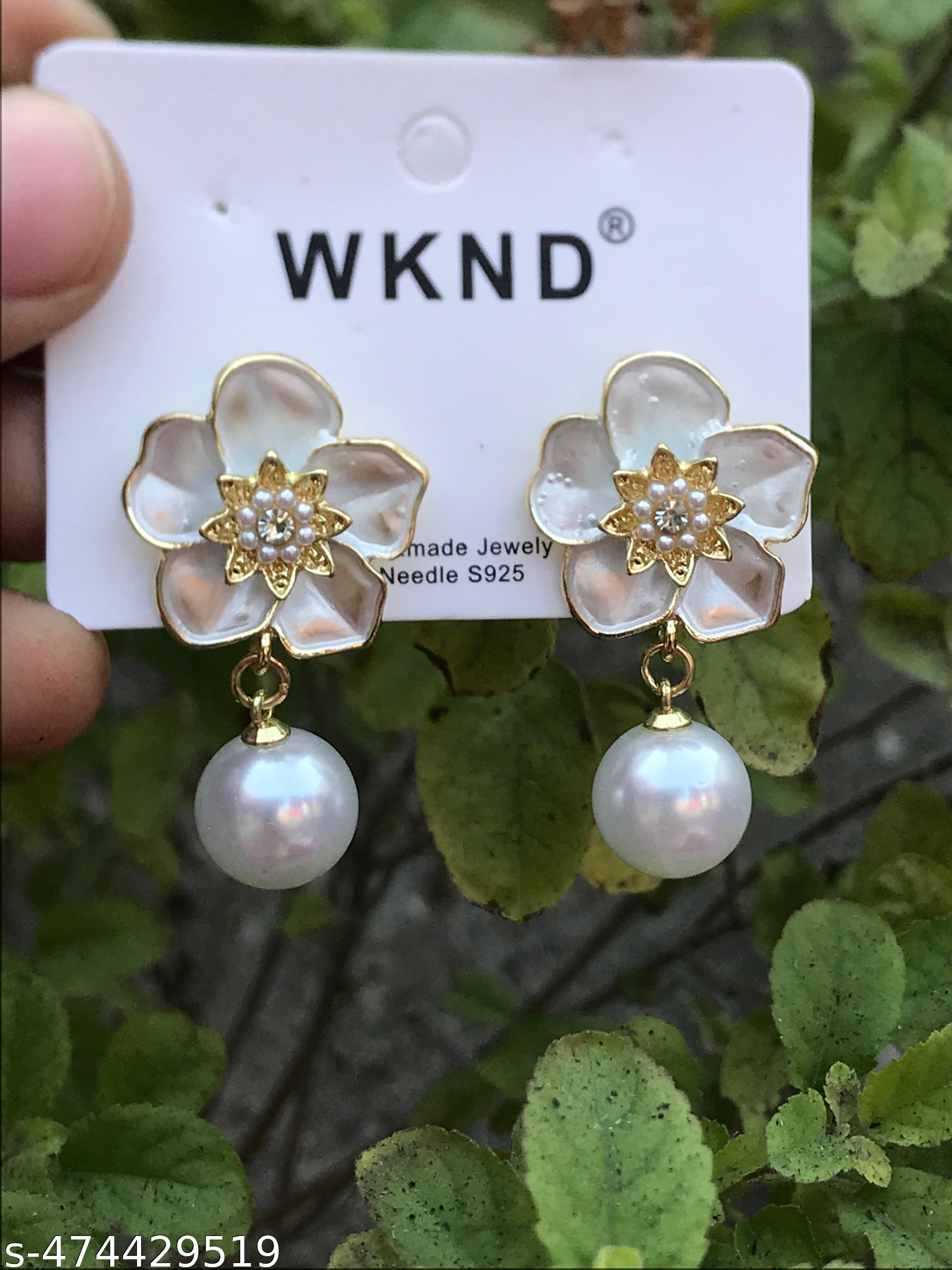 Flower Shaped Pearl Earrings Studs