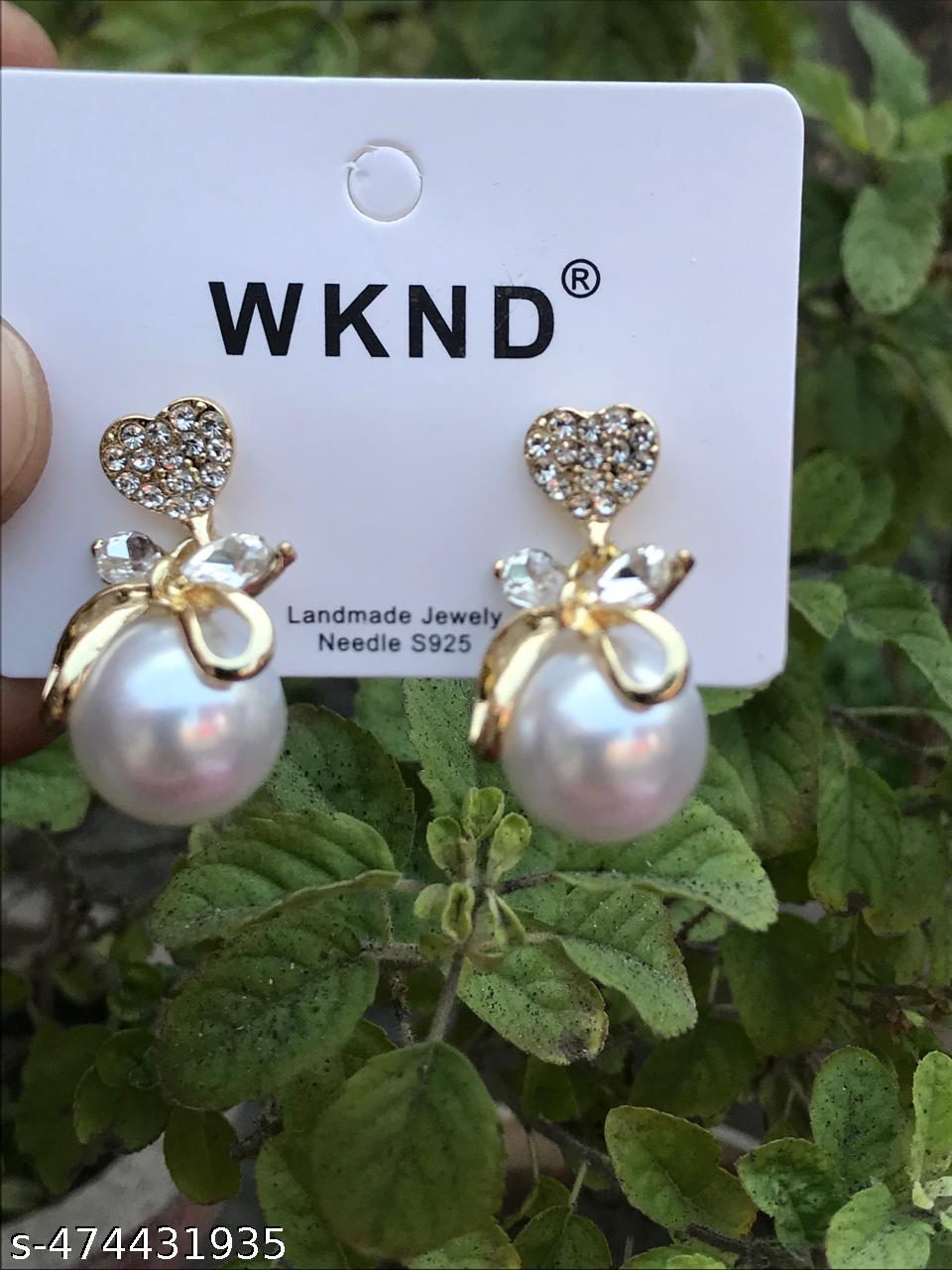 Pearl white Earrings and Studs