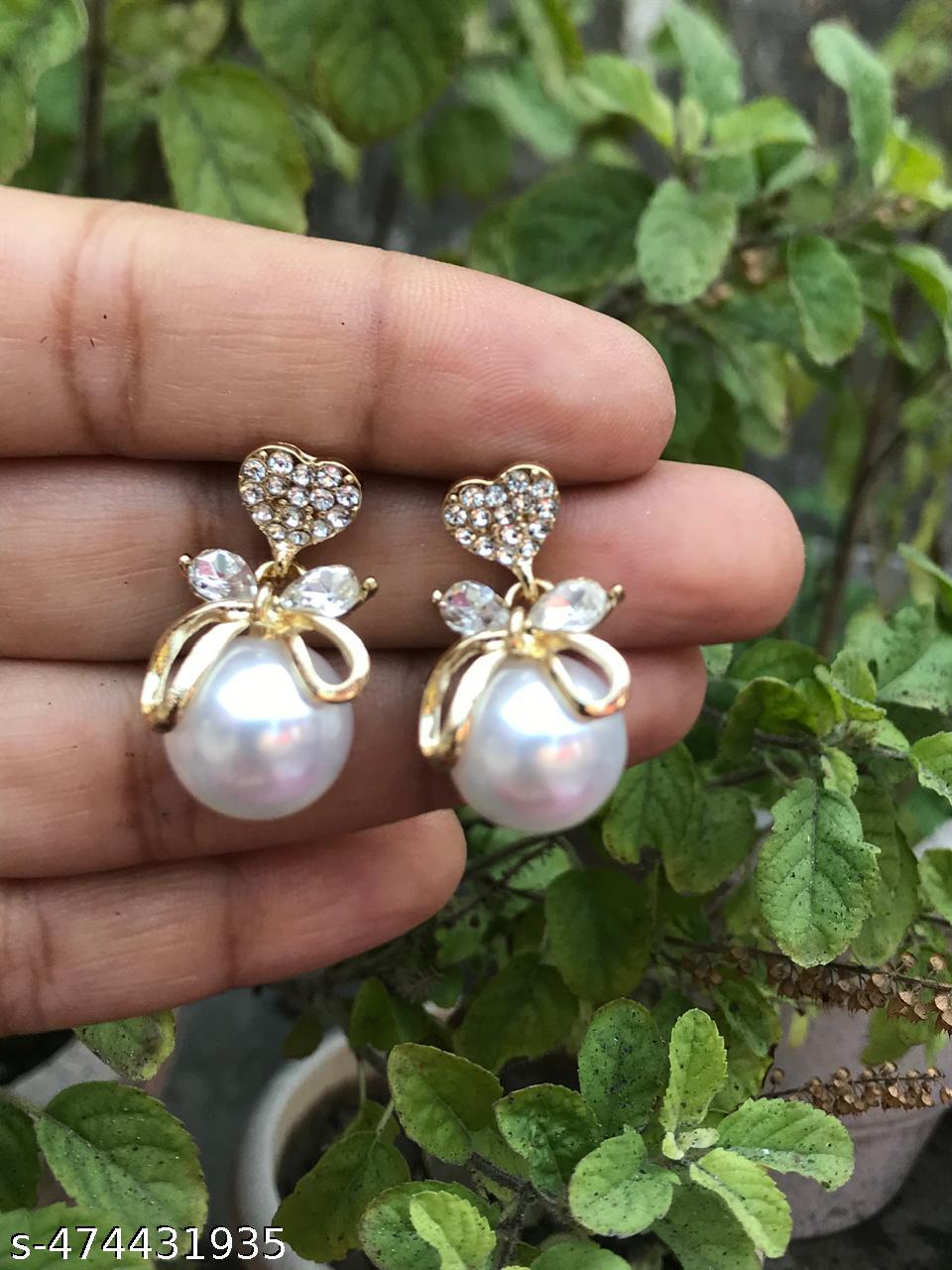 Pearl white Earrings and Studs