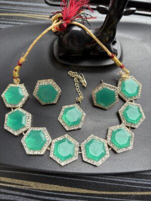 Traditional Green Stone Bridal Necklace Set with Earrings